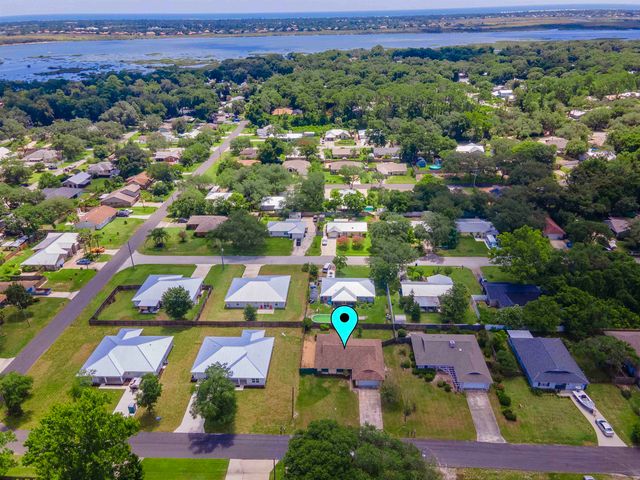 111 Lobelia Rd, St Augustine, FL 32086