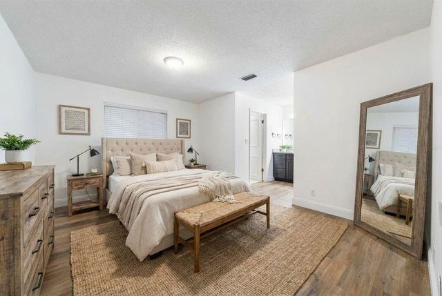 111 Lobelia Rd, St Augustine, FL 32086