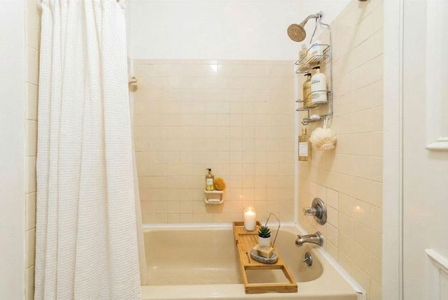 111 Lobelia Rd, St Augustine, FL 32086