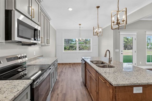 77 Silver Bluff Drive, Brunswick, GA 31523