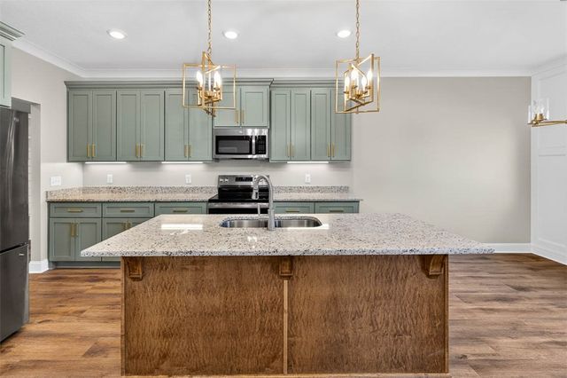 77 Silver Bluff Drive, Brunswick, GA 31523