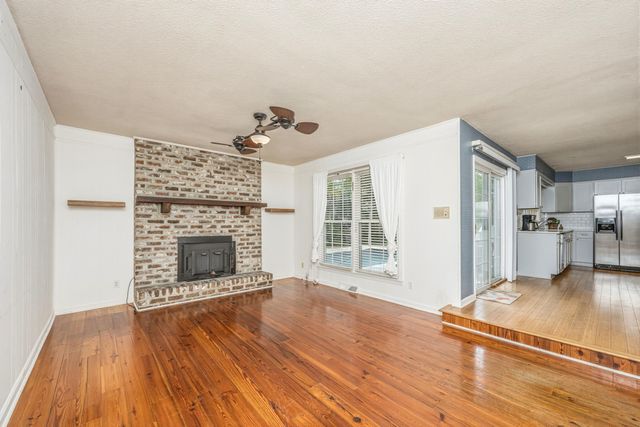 1059 S Shem Drive, Mount Pleasant, SC 29464