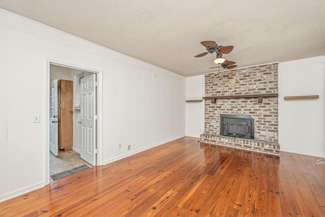 1059 S Shem Drive, Mount Pleasant, SC 29464