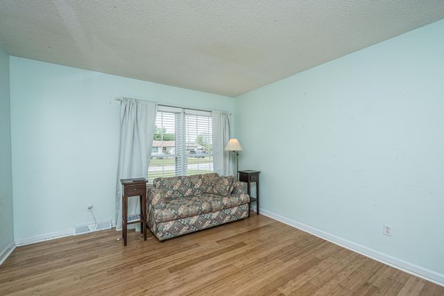 1059 S Shem Drive, Mount Pleasant, SC 29464