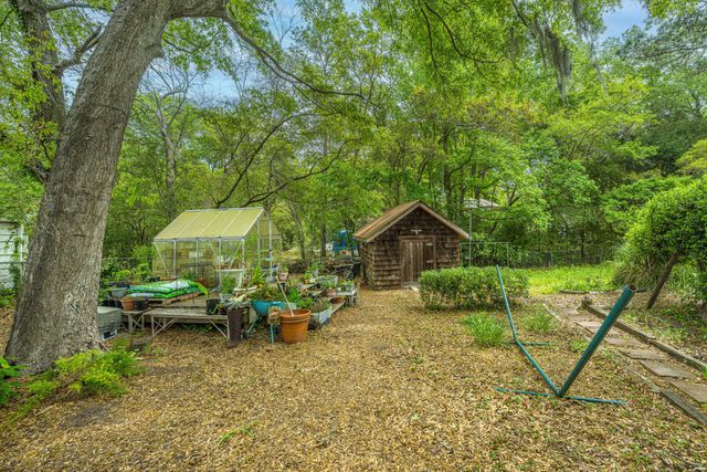 1059 S Shem Drive, Mount Pleasant, SC 29464