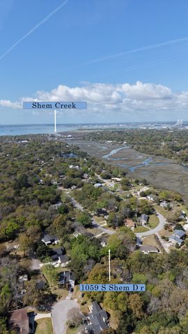 1059 S Shem Drive, Mount Pleasant, SC 29464