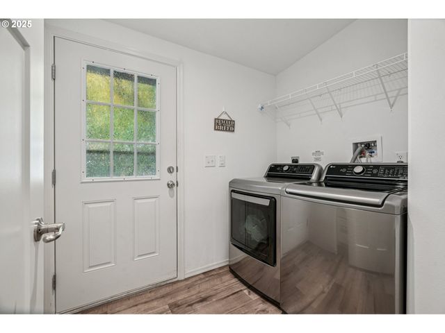 1999 JANSEN Way 16, Woodburn, OR 97071