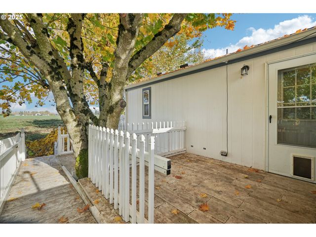 1999 JANSEN Way 16, Woodburn, OR 97071