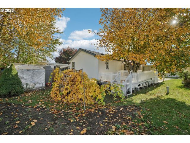 1999 JANSEN Way 16, Woodburn, OR 97071