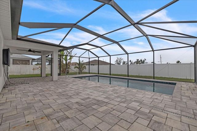 2816 NW 8TH PLACE, Cape Coral, FL 33993