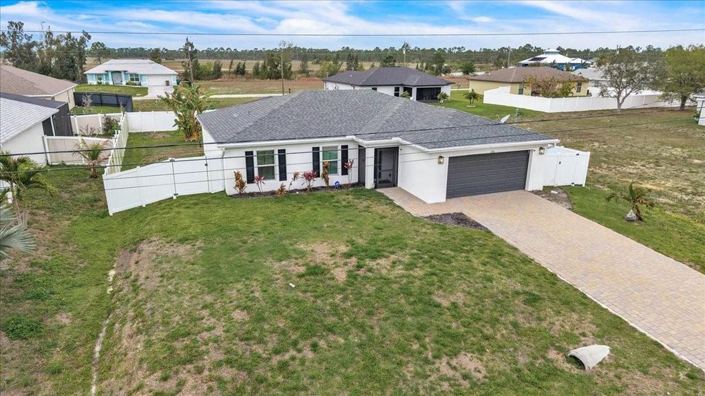 2816 NW 8TH PLACE, Cape Coral, FL 33993