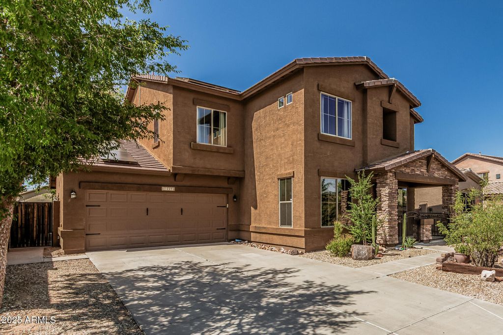 18152 W PARADISE Lane, Surprise, AZ 85388 — photo 3