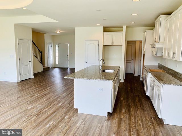 30 HENRY'S WAY S, Georgetown, DE 19947