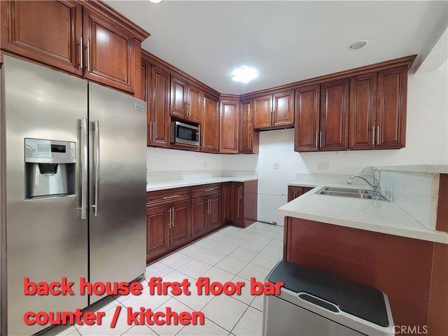 3323 Larga, Los Angeles, CA 90039