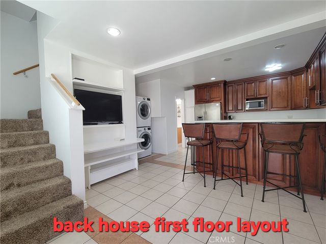 3323 Larga, Los Angeles, CA 90039
