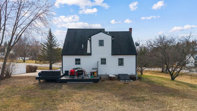 6 Donna Drive, Pembroke, NH 03275