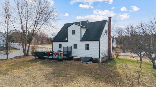 6 Donna Drive, Pembroke, NH 03275