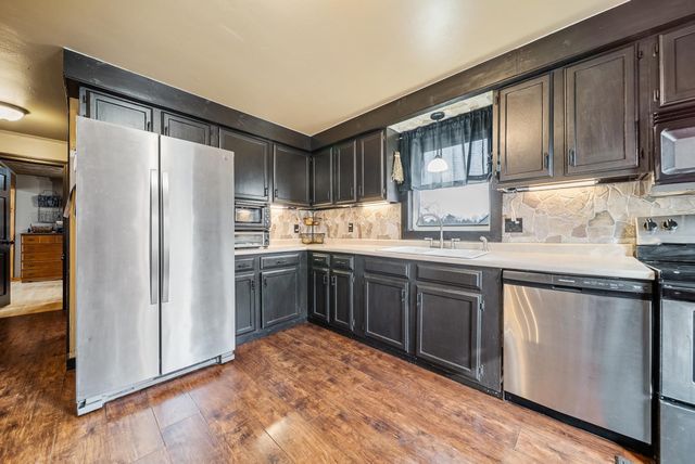 6 Donna Drive, Pembroke, NH 03275