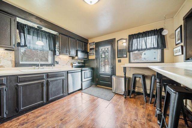 6 Donna Drive, Pembroke, NH 03275