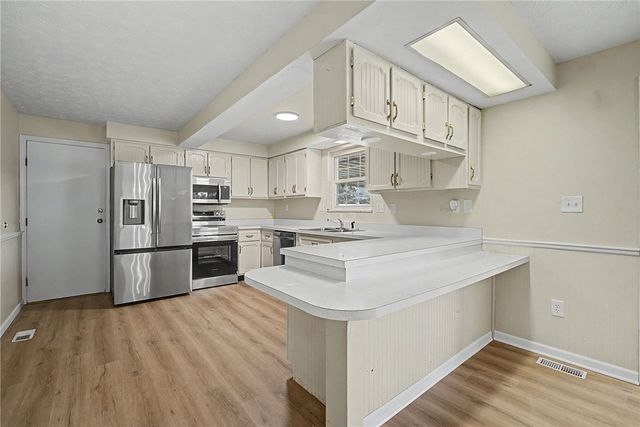 650 W Broadway Street, Tipp City, OH 45371