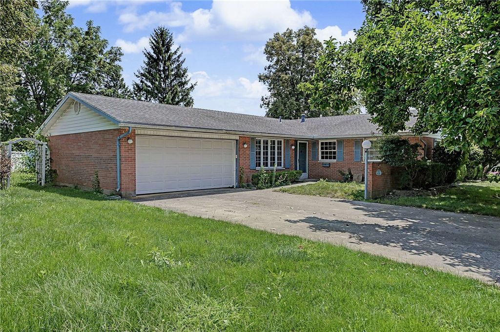 650 W Broadway Street, Tipp City, OH 45371