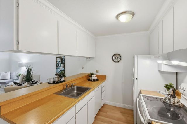 4155 Shelter Creek Lane, San Bruno, CA 94066