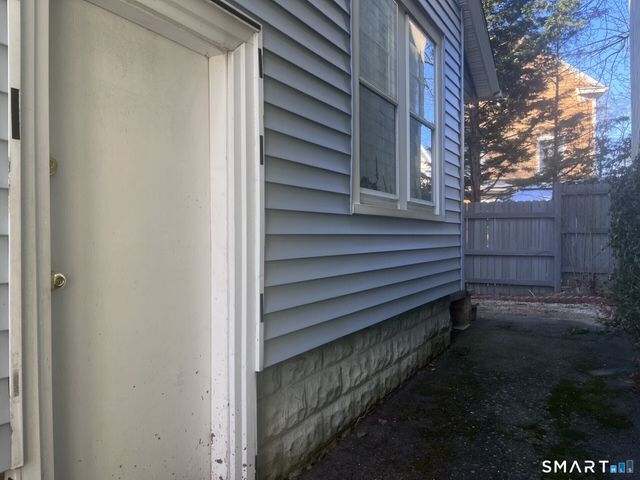 124 Thorpe Street, Fairfield, CT 06824