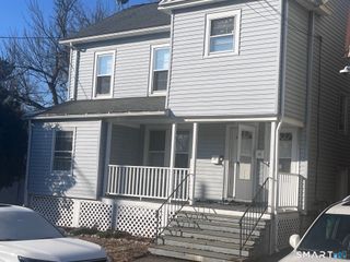 124 Thorpe Street, Fairfield, CT 06824