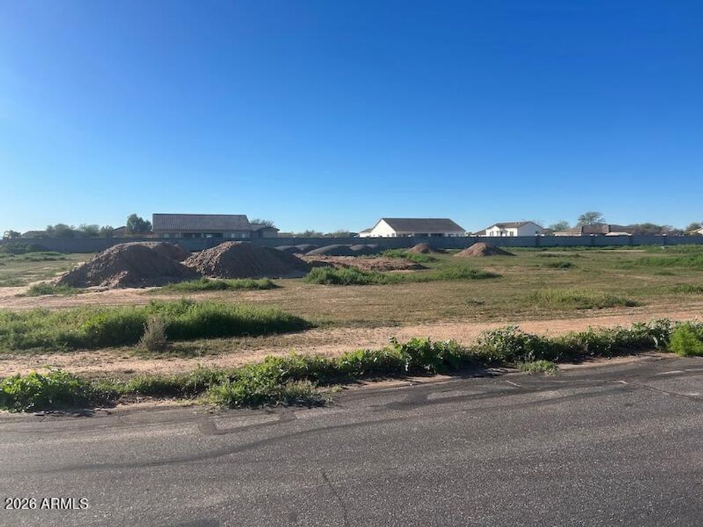 6505 W PALOMINO Way 25, Coolidge, AZ 85128 — photo 2