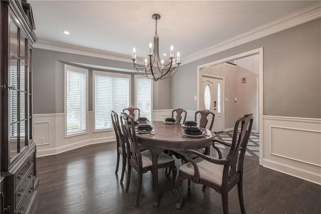 2305 W 127th Street, Leawood, KS 66209