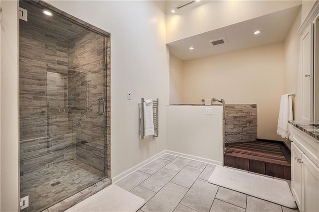 2305 W 127th Street, Leawood, KS 66209