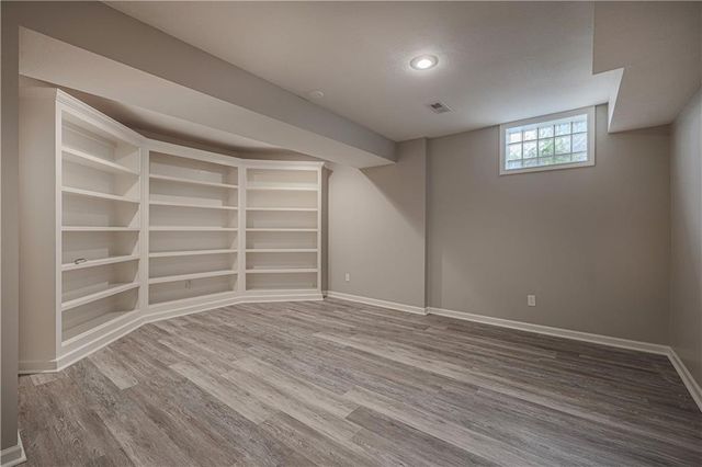 2305 W 127th Street, Leawood, KS 66209