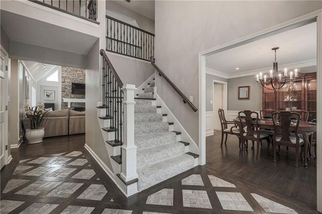 2305 W 127th Street, Leawood, KS 66209