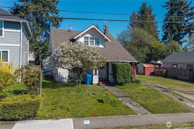 935 S Sprague Avenue, Tacoma, WA 98405