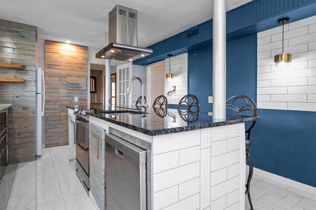 720 Morris, Diboll, TX 75941