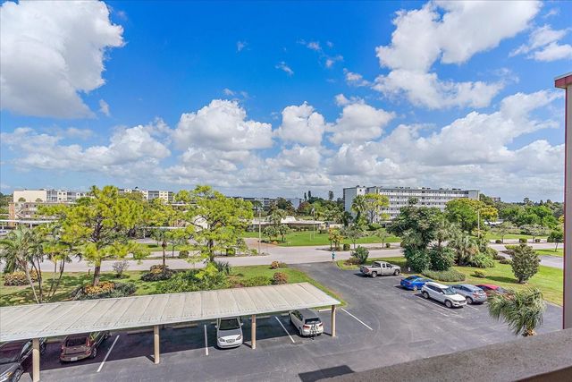 4460 IRONWOOD CIRCLE 403A, Bradenton, FL 34209