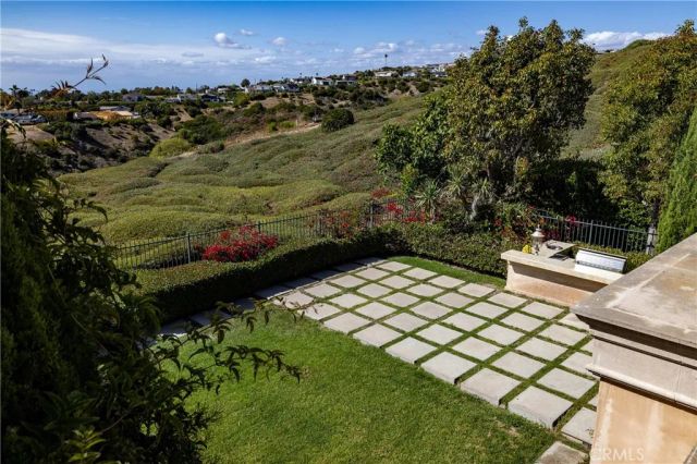 1 Rim Ridge, Newport Coast, CA 92657