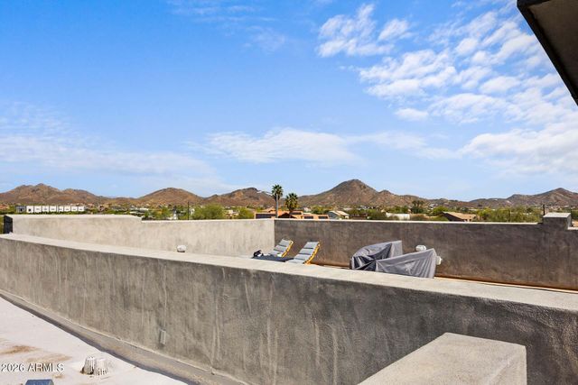 1912 W KINFIELD Trail, Phoenix, AZ 85085