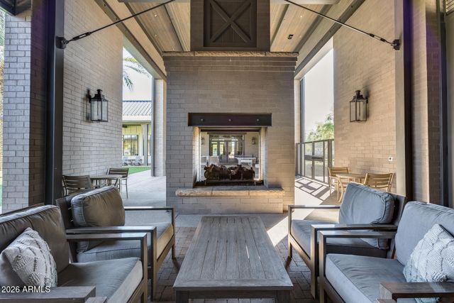 1912 W KINFIELD Trail, Phoenix, AZ 85085