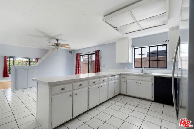 3113 Thatcher Avenue, Marina Del Rey, CA 90292