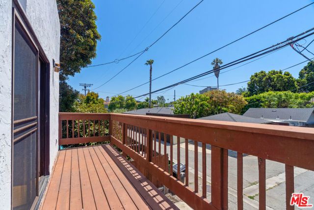 3113 Thatcher Avenue, Marina Del Rey, CA 90292