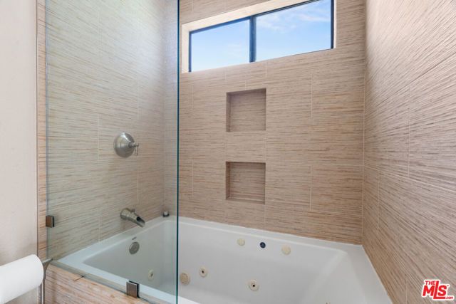3113 Thatcher Avenue, Marina Del Rey, CA 90292