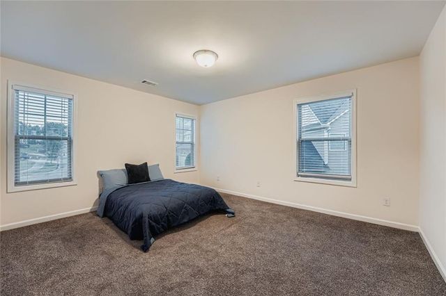 1240 Grayson Oaks Drive, Lawrenceville, GA 30045