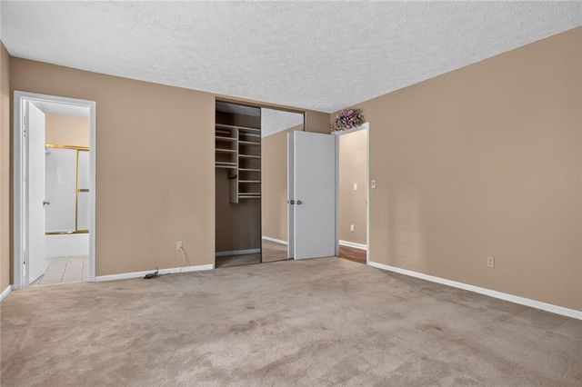 9640 Pine Thicket Way, Roswell, GA 30075