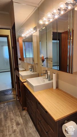 59 W 100 N, Mt Pleasant, UT 84647