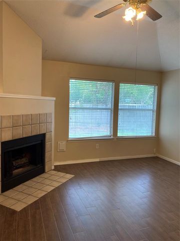 4401 Egret Drive, Seabrook, TX 77586