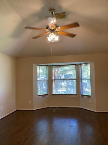 4401 Egret Drive, Seabrook, TX 77586