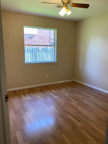 4401 Egret Drive, Seabrook, TX 77586