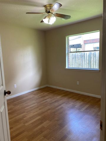 4401 Egret Drive, Seabrook, TX 77586