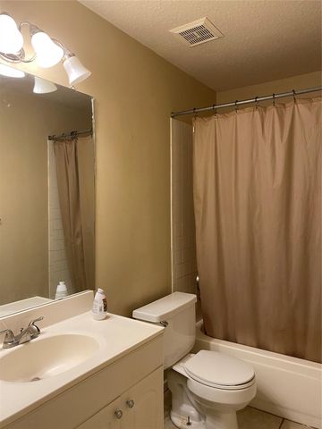 4401 Egret Drive, Seabrook, TX 77586